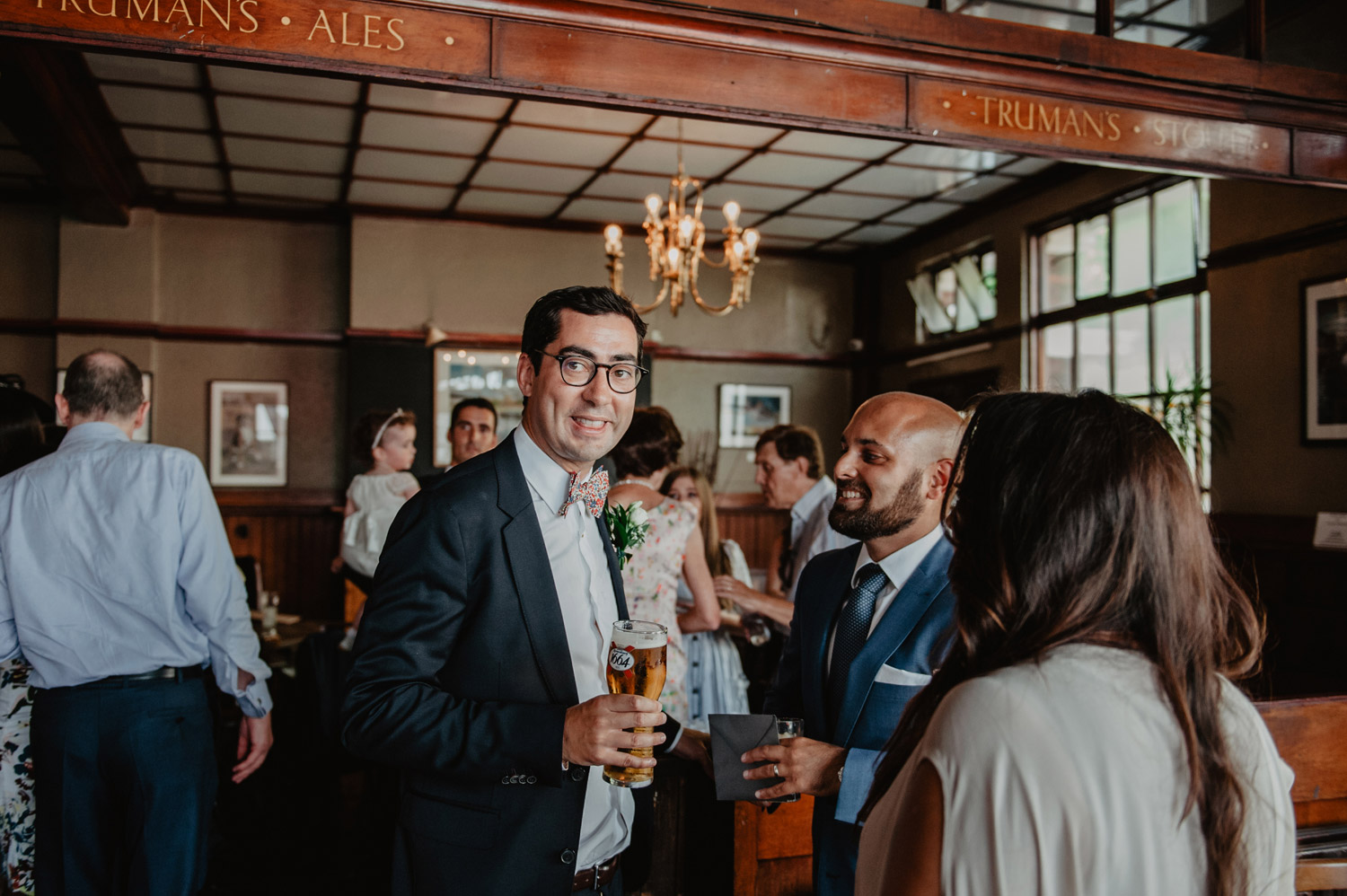 rose and crown pub wedding stoke newington