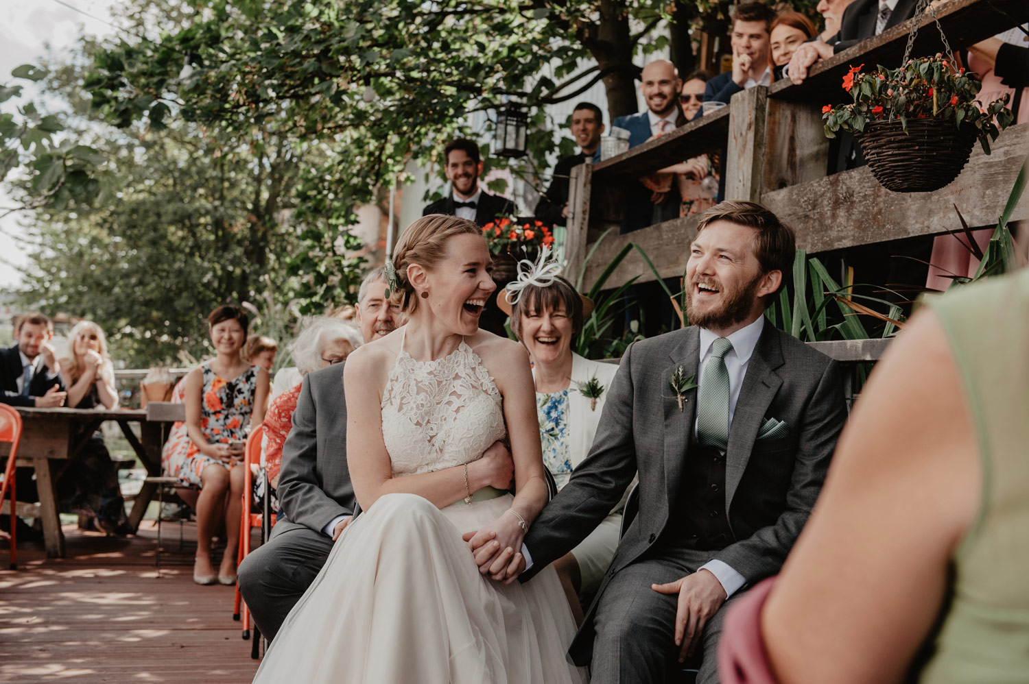 modern minimalist wedding hackney stour space anne schwarz photography