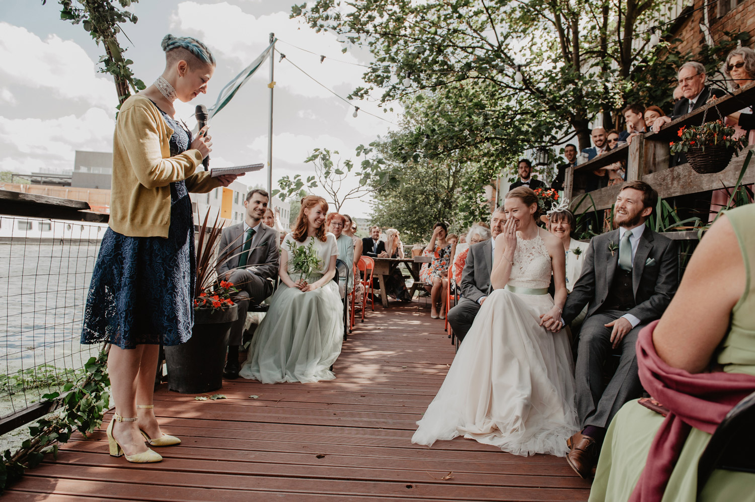 modern industrial minimalist hackney wedding stour space anne schwarz photography