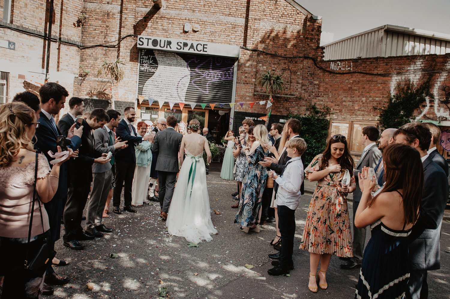 modern industrial minimalist hackney wedding stour space anne schwarz photography