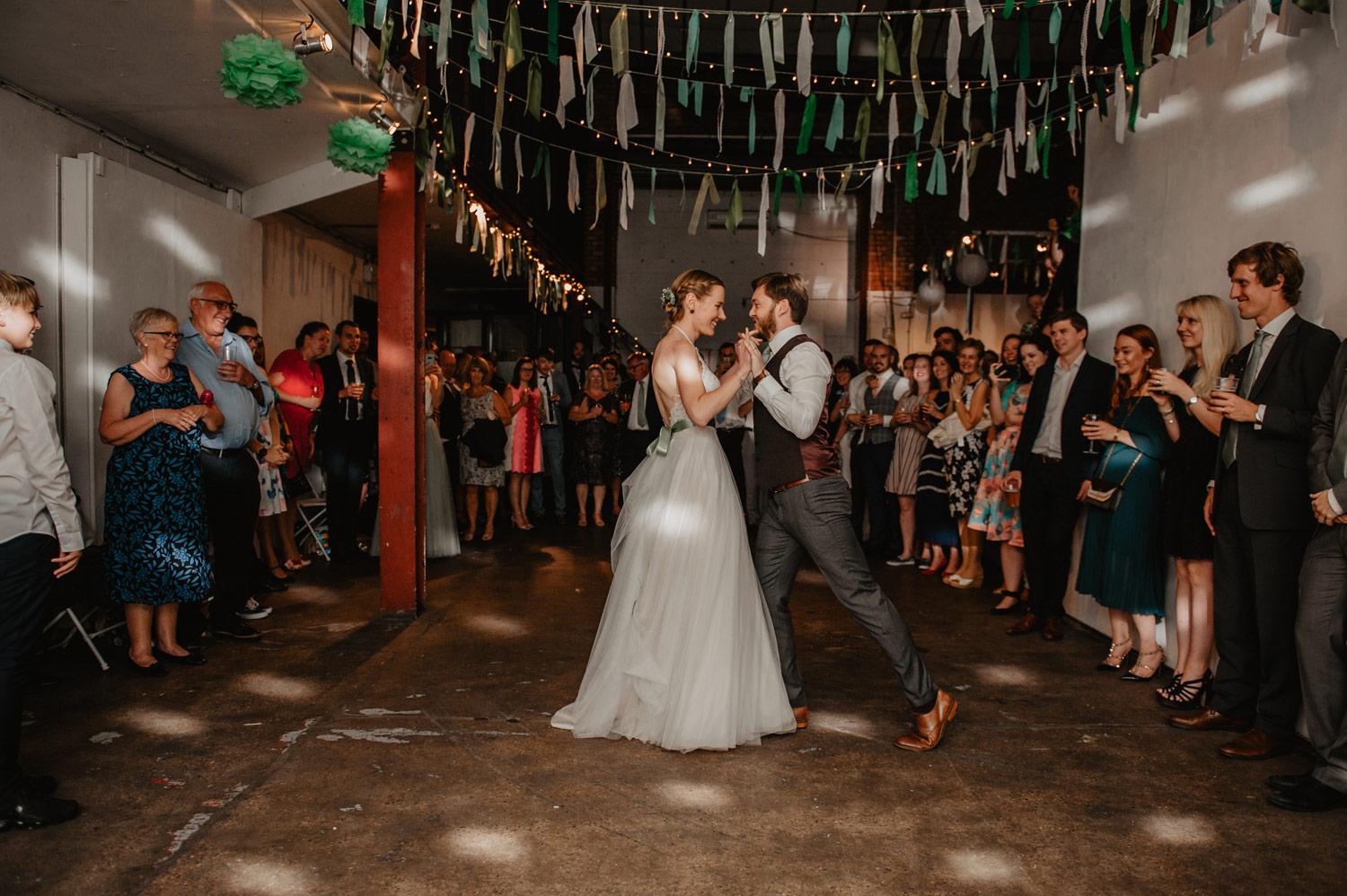 modern industrial minimalist hackney wedding stour space anne schwarz photography