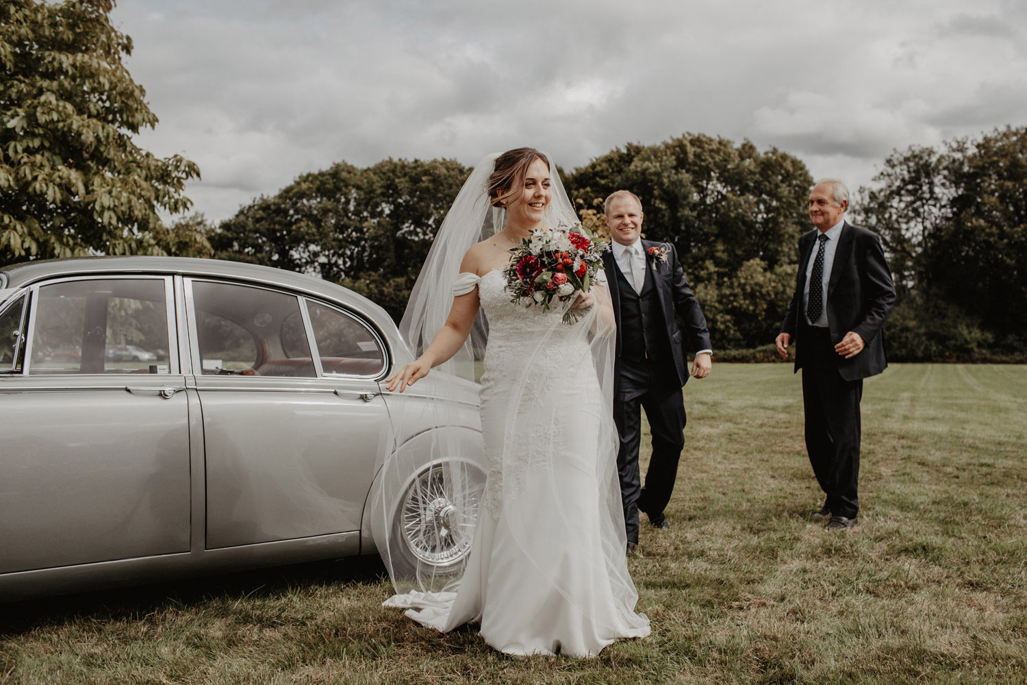 marquee tipi wedding field buckinghamshire photographer