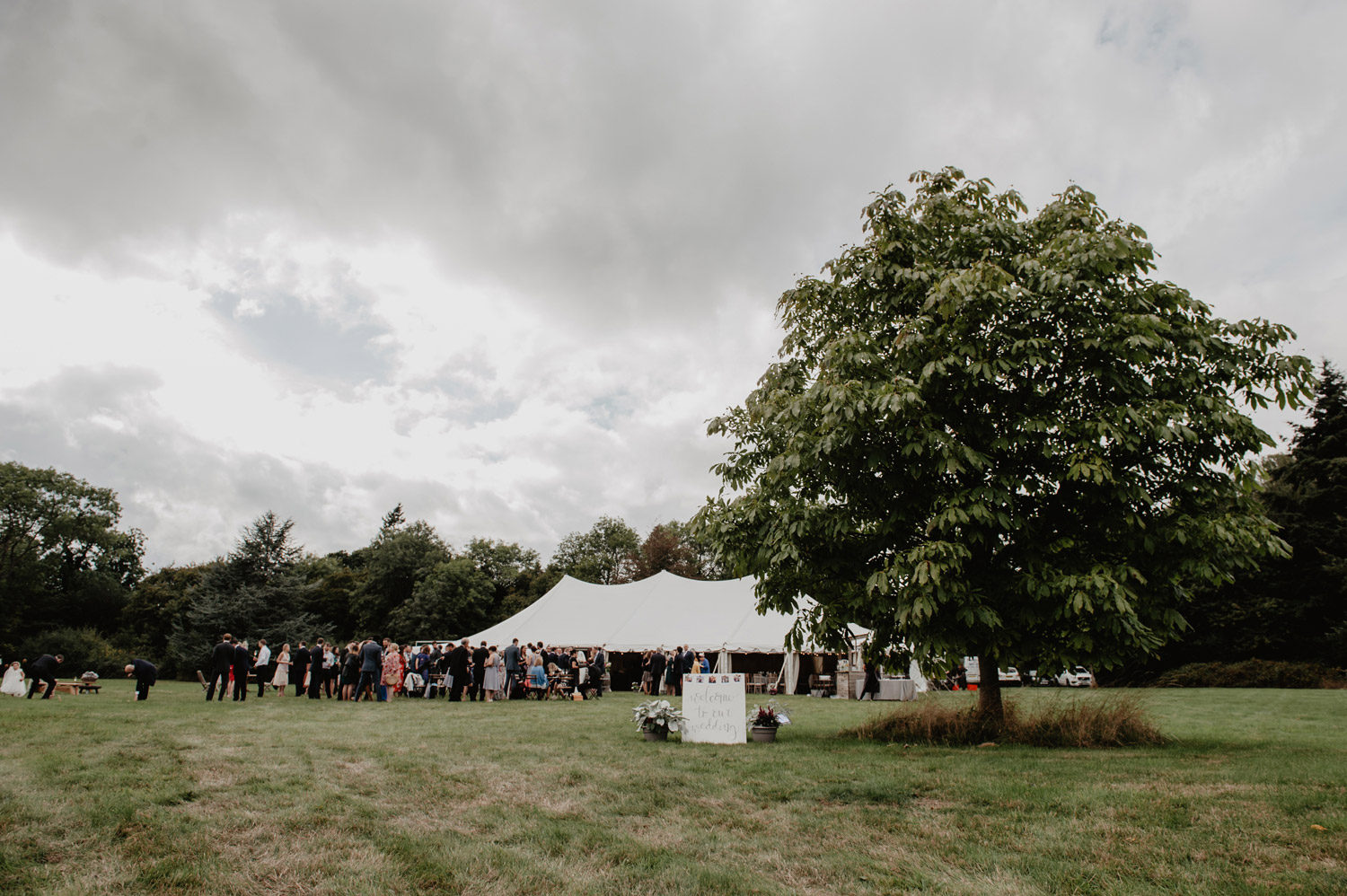 marquee tipi wedding field buckinghamshire photographer